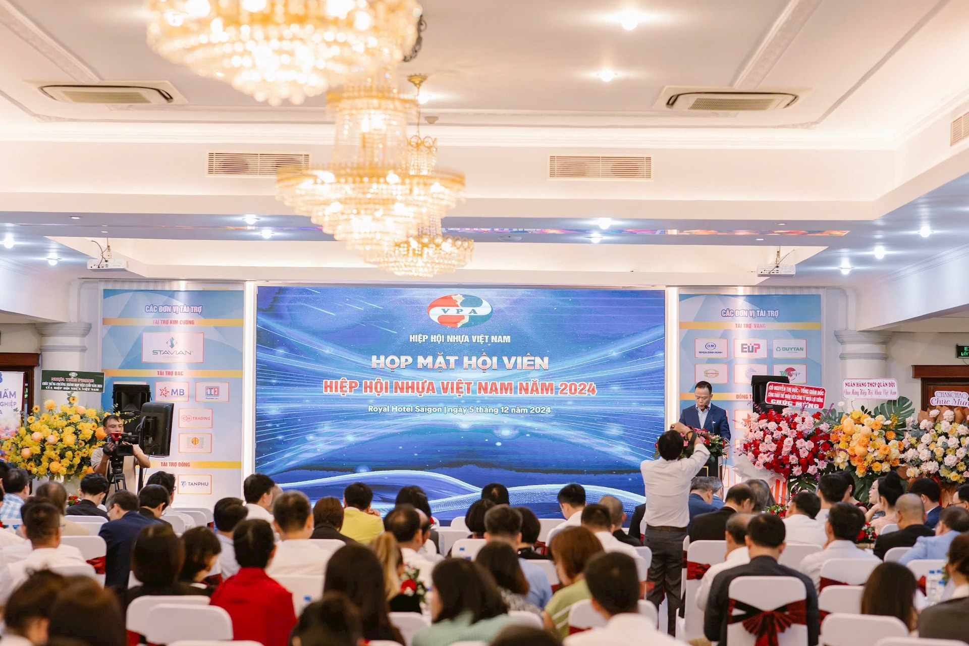 Thị Trường Nhựa Việt Nam: Dự Báo Tăng Trưởng Ấn Tượng (2024-2029)